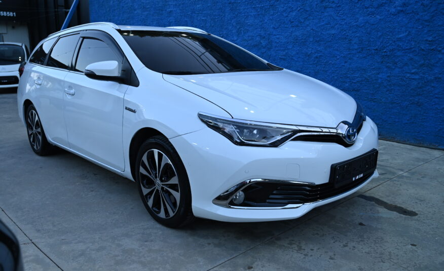 Toyota Auris 2016 HYBRID-GAS