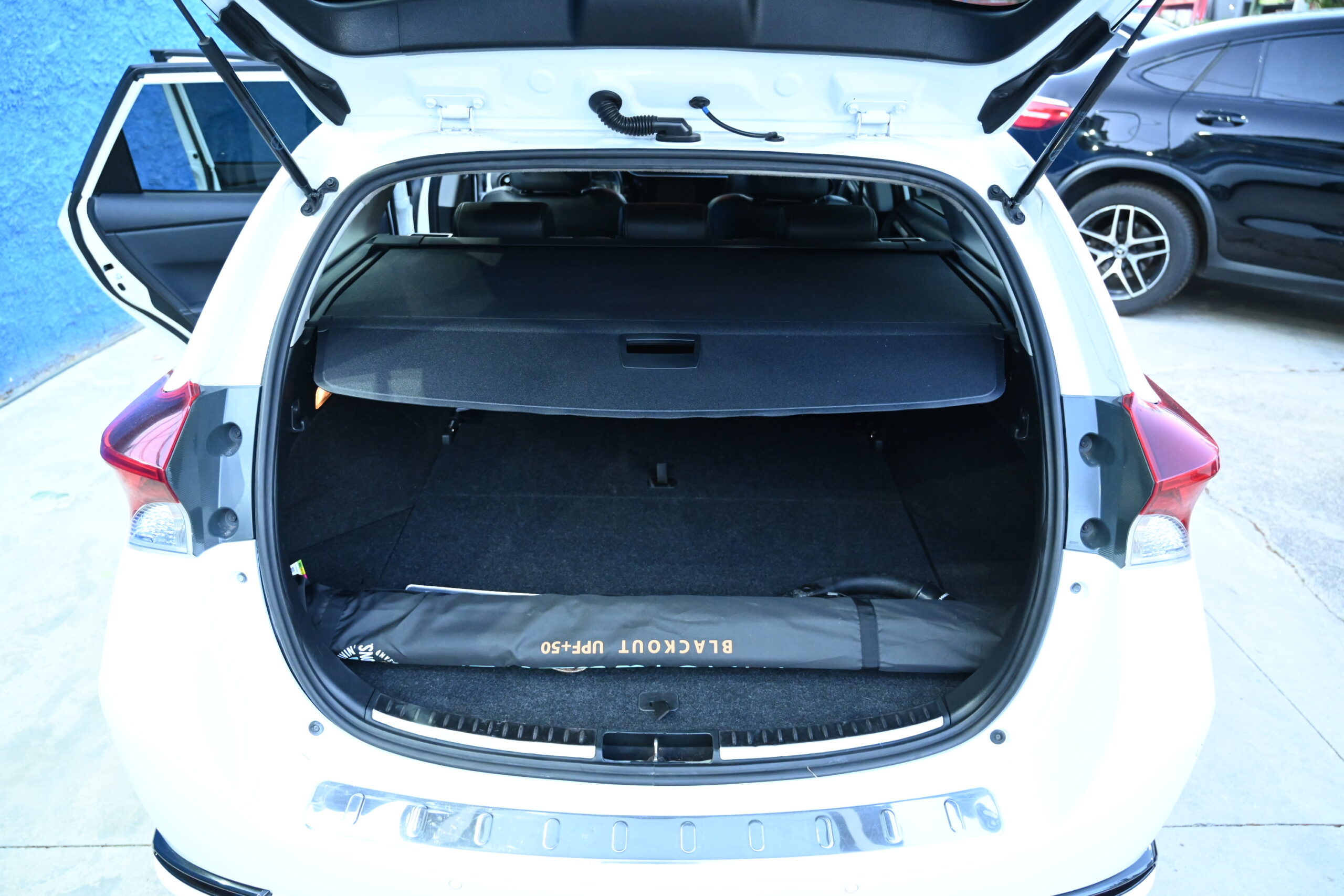 Toyota Auris 2016 HYBRID-GAS