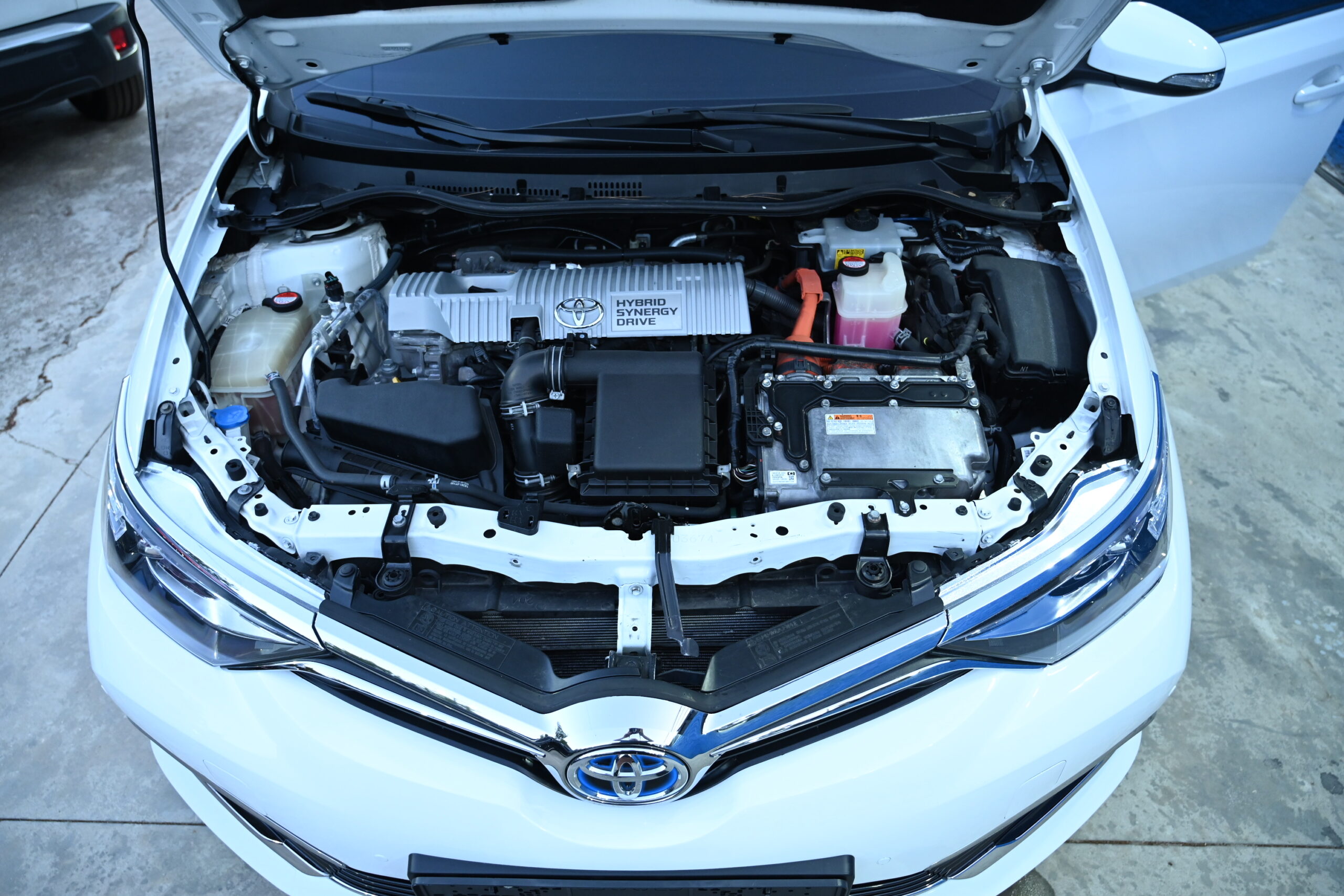 Toyota Auris 2016 HYBRID-GAS
