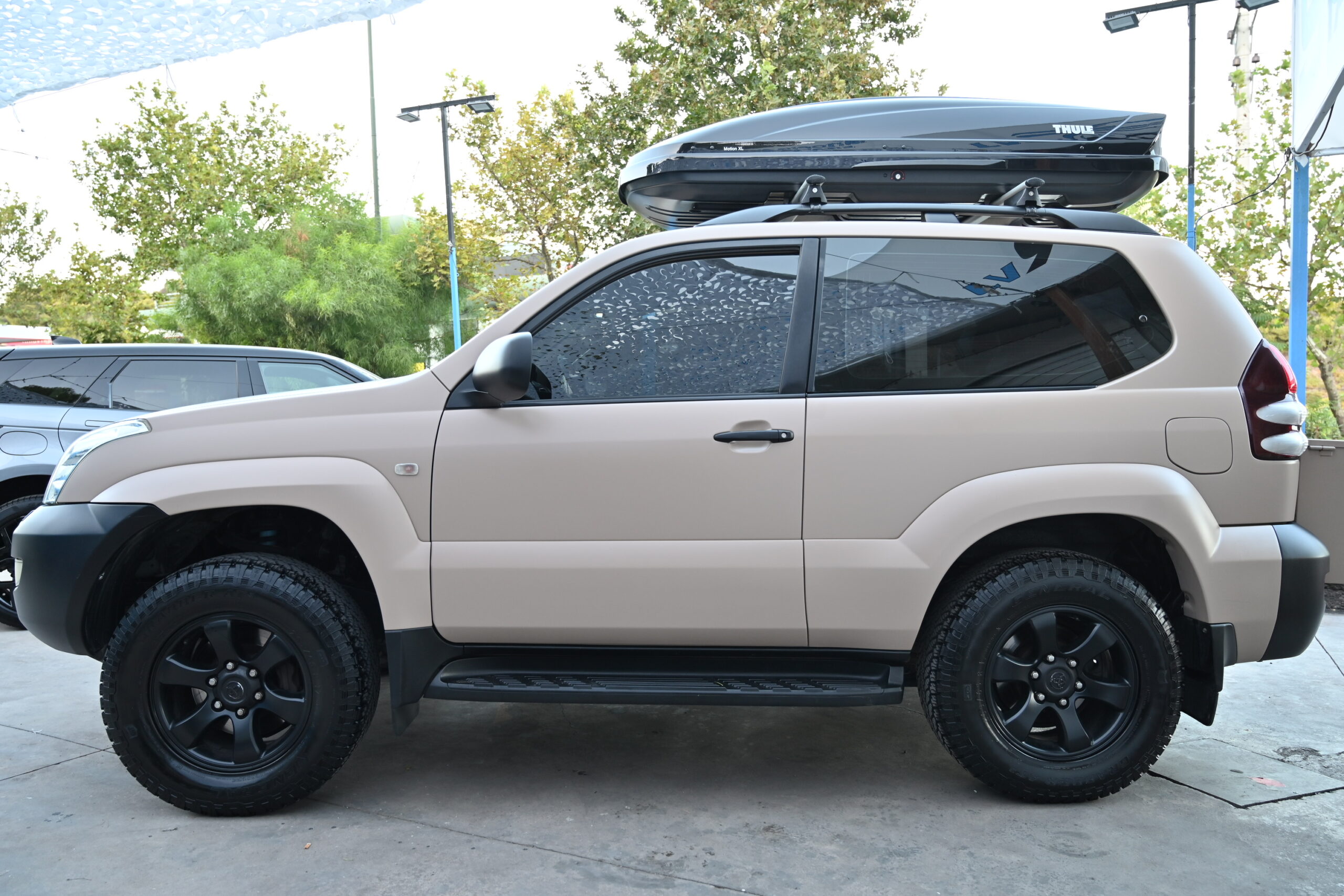 Toyota Land Cruiser 2004