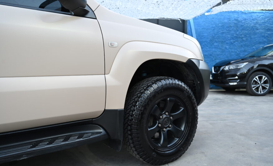 Toyota Land Cruiser 2004