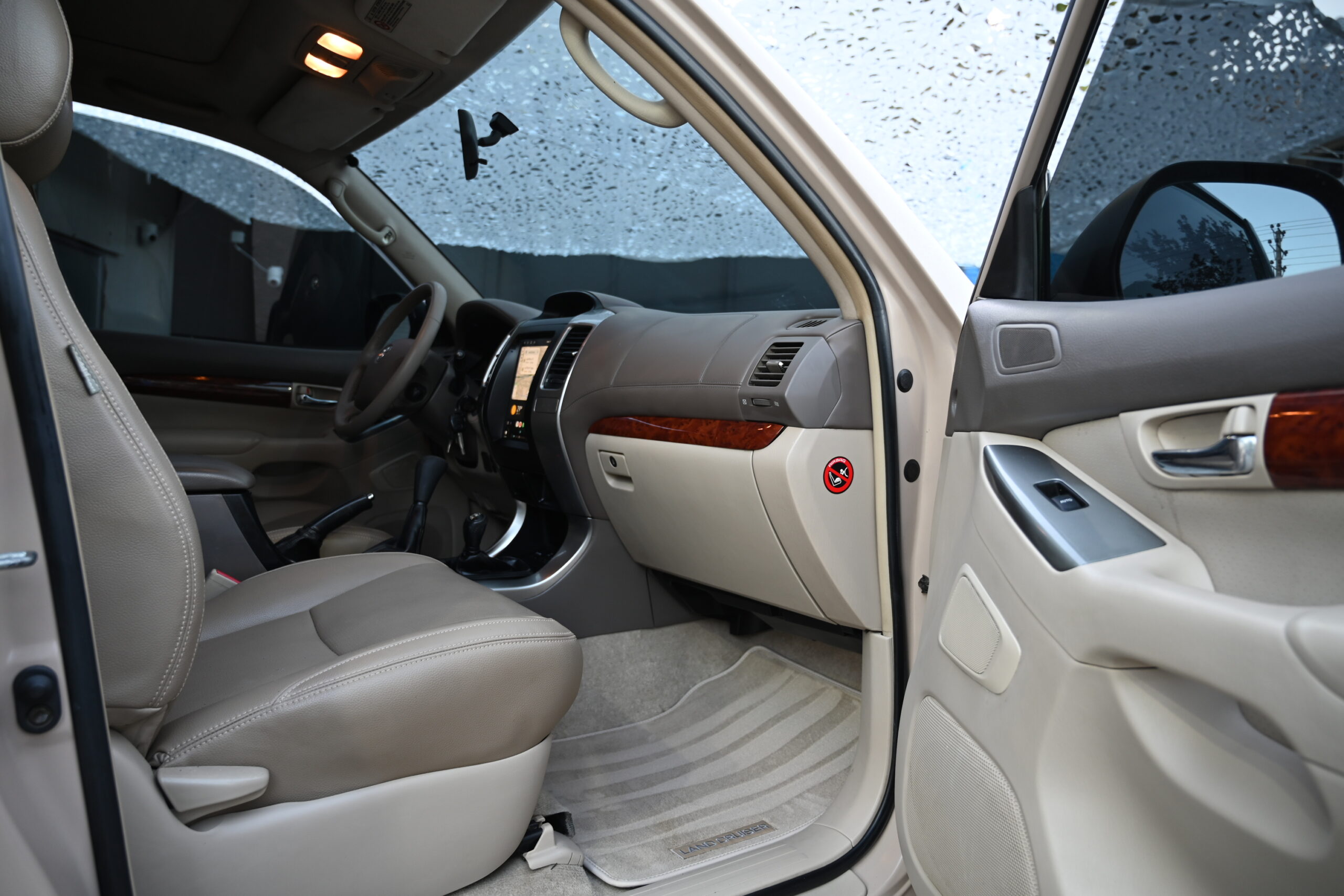 Toyota Land Cruiser 2004