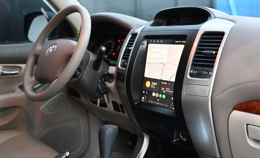 Toyota Land Cruiser 2004