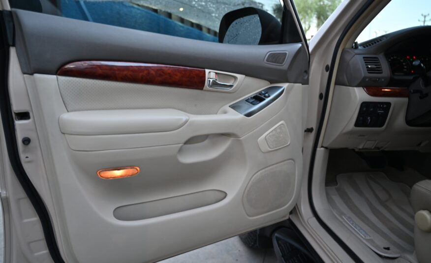 Toyota Land Cruiser 2004