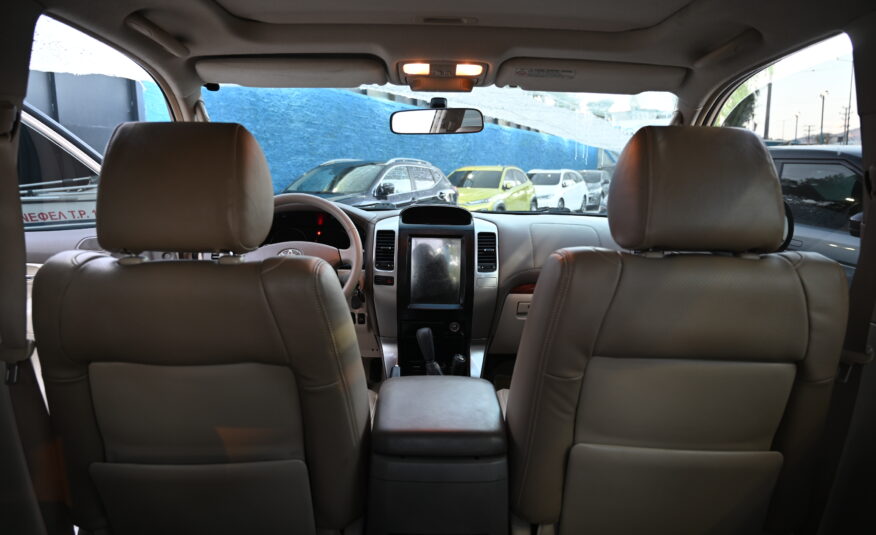 Toyota Land Cruiser 2004