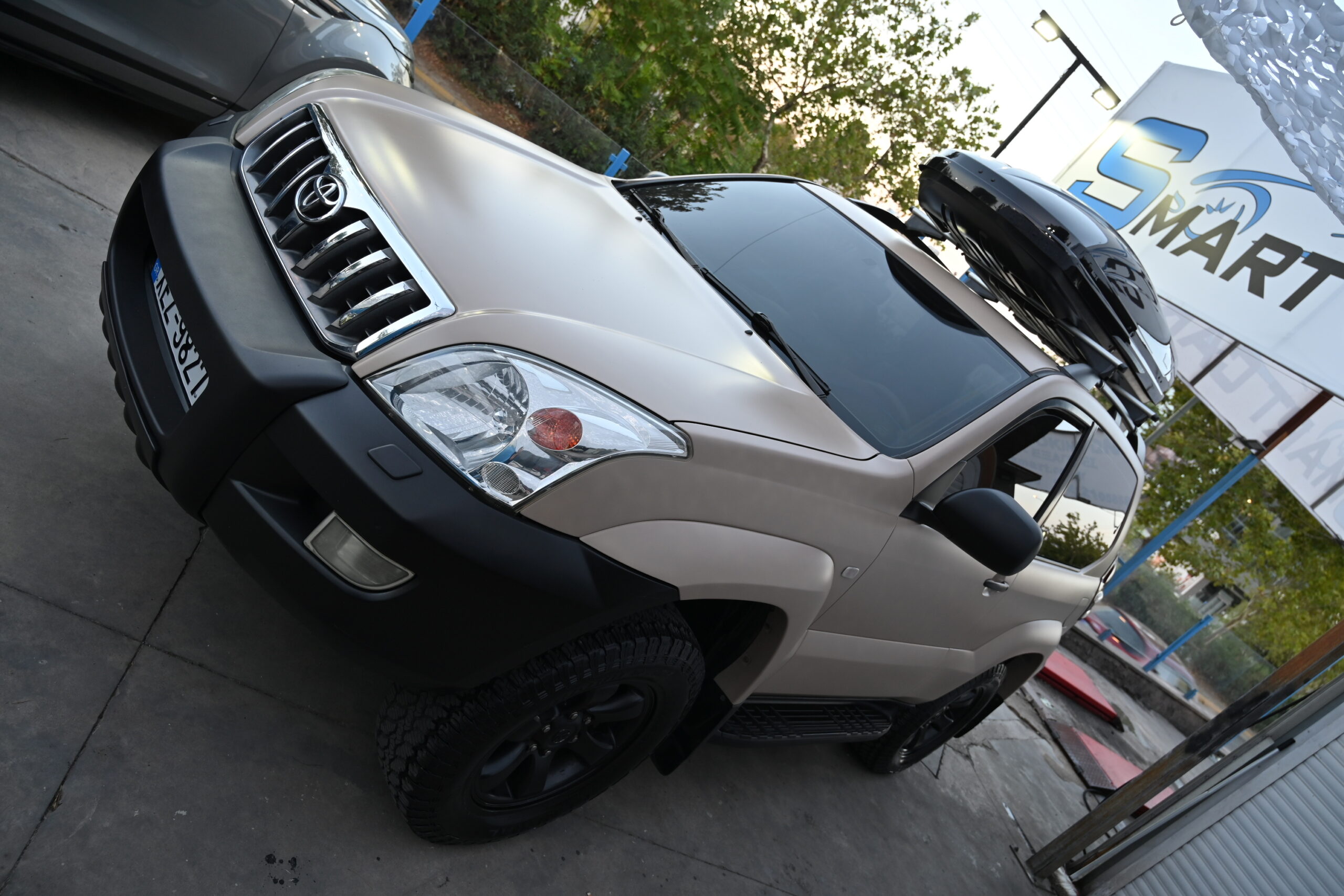 Toyota Land Cruiser 2004