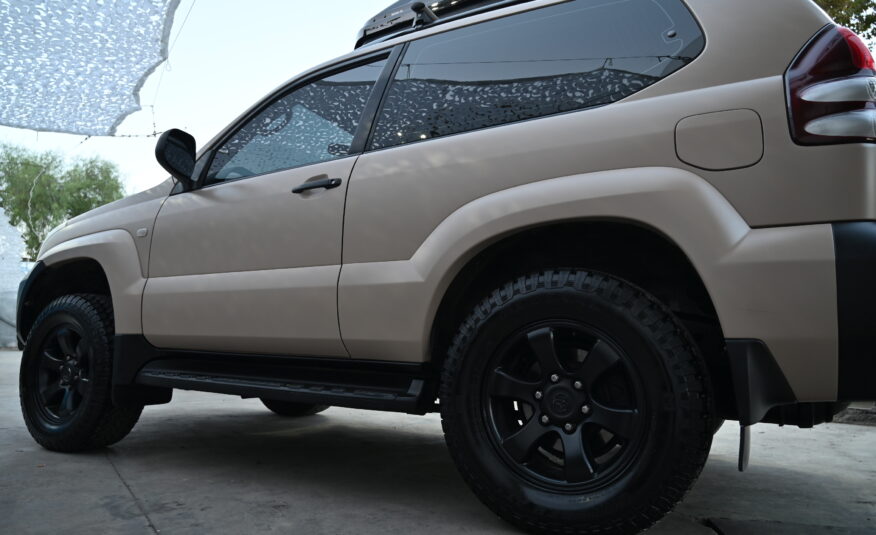 Toyota Land Cruiser 2004