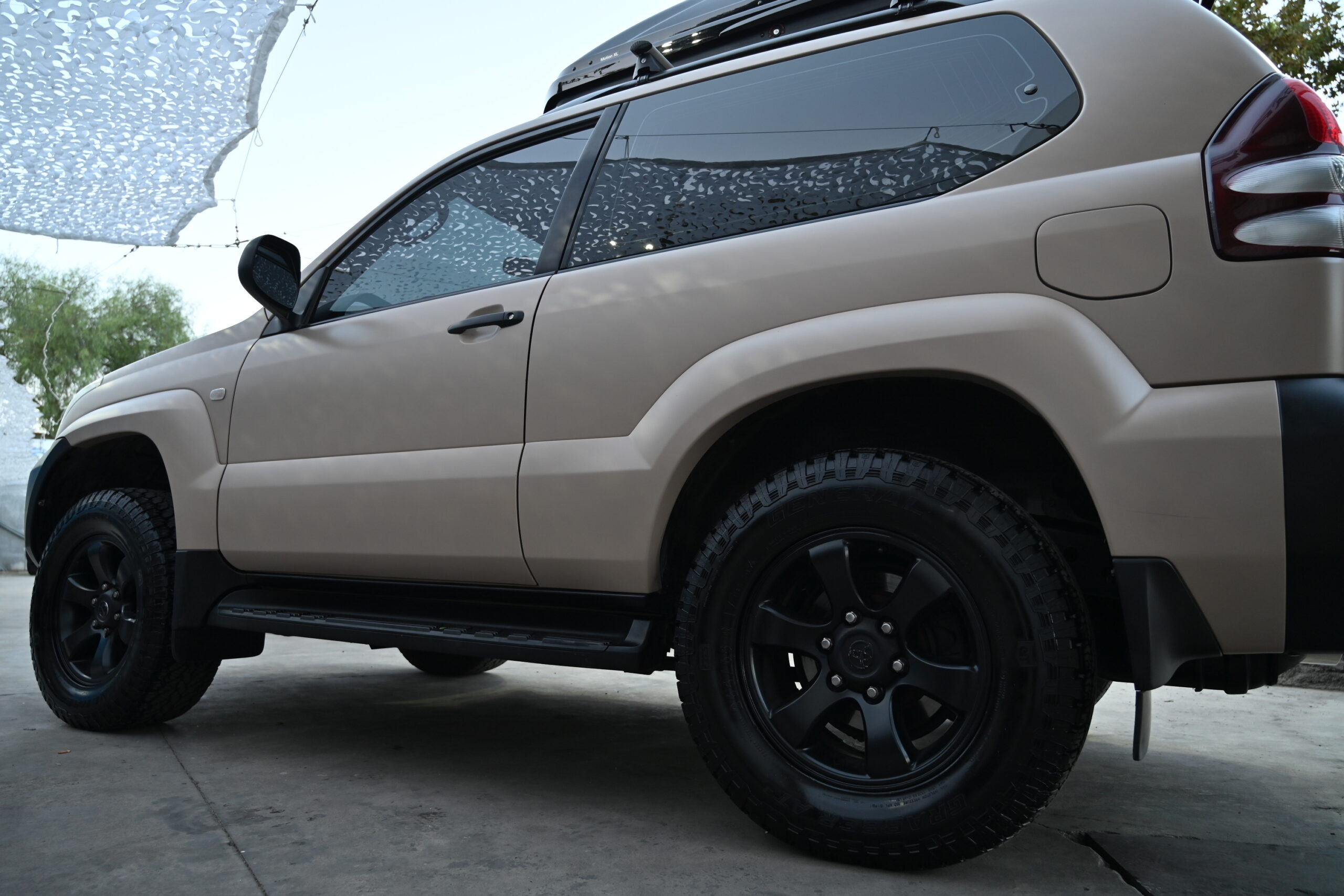 Toyota Land Cruiser 2004